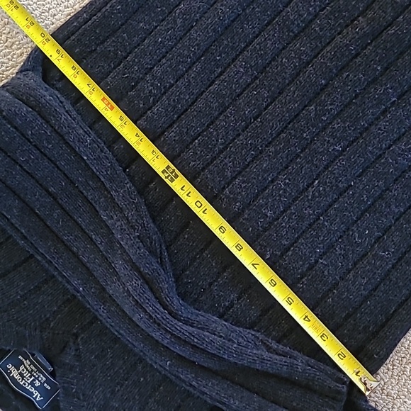 Abercrombie & Fitch vintage sweater - Picture 6 of 6